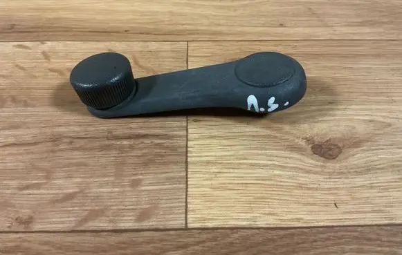 Hyundai i30 Rear door window winding handle 8263022000