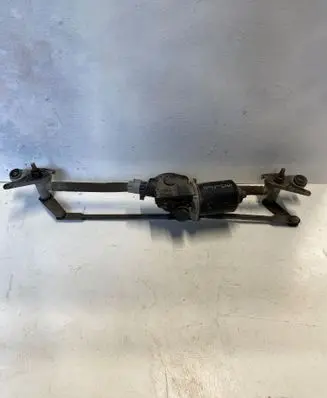 Front wiper linkage and motor