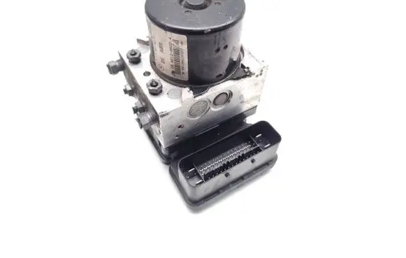 Mercedes-Benz C W204 ABS Pump A1724314212 10.0212-0822.4