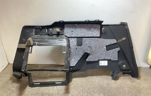 BMW 3 G20 G21 Trunk/boot side trim panel 7940936 1147205 52107010