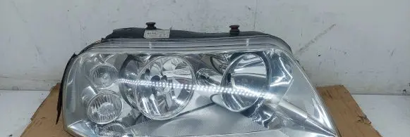 Volkswagen Sharan Headlight/headlamp 20A281B