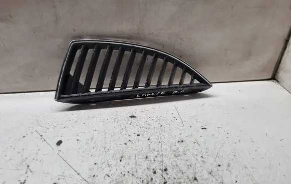 Mitsubishi Lancer Dashboard side air vent grill/cover trim MN126878