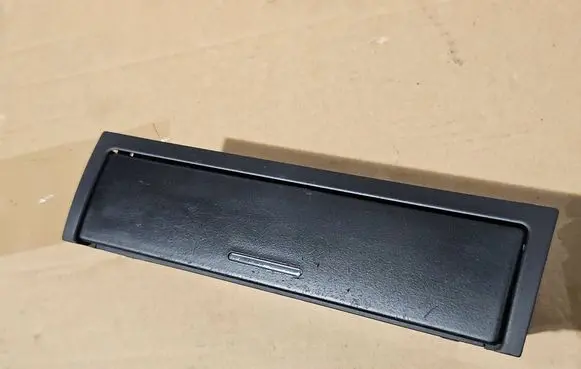 BMW 3 E46 Dashboard storage box/compartment 8202188 307100CJC 10112004