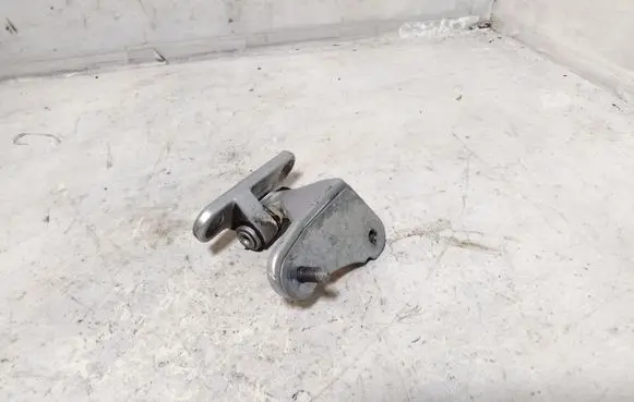Mercedes-Benz ML W164 Front door upper hinge