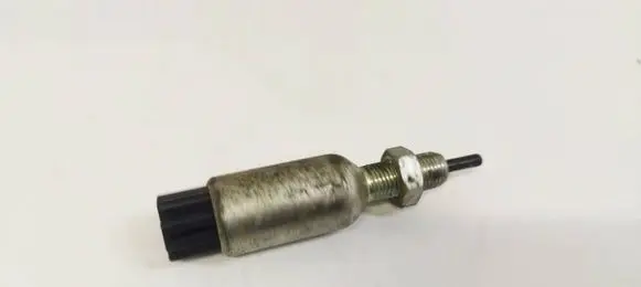 Brake pedal sensor switch