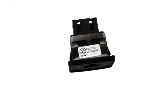 Fiat Punto (199) USB socket connector 735429751 A653 01082008