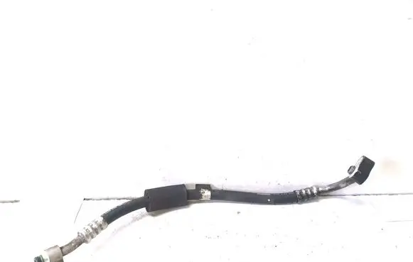 Air conditioning (A/C) pipe/hose