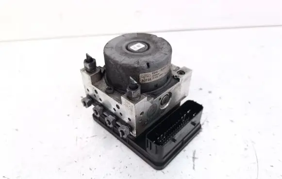 Ford Mondeo MK V ABS Pump EG9C2C405EJ EG9C2C219BH
