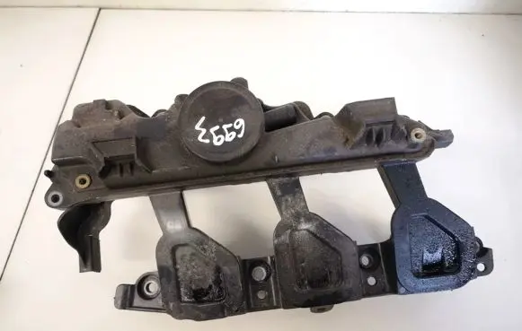 Opel Vivaro Intake manifold 8200836881