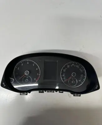 Volkswagen PASSAT B7 Speedometer (instrument cluster) 561920970D 1341311731 YS000230