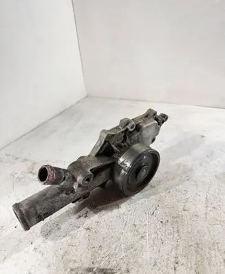 Mercedes-Benz E W211 Water pump A6462000301