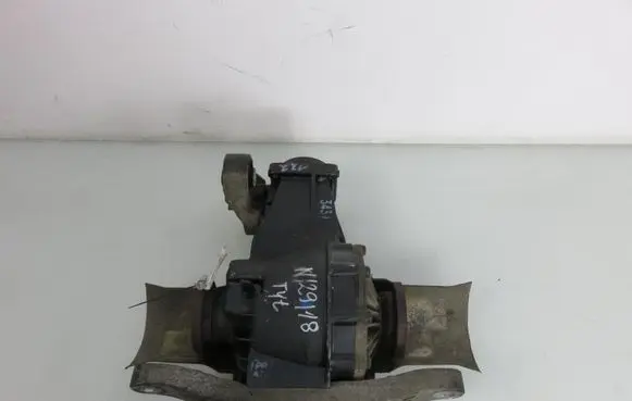 Audi A4 S4 B6 8E 8H Rear differential 01R525356E