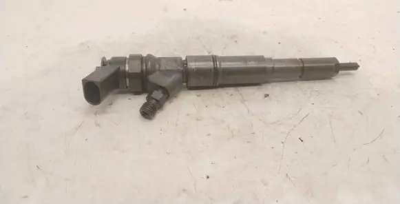 Fuel injector