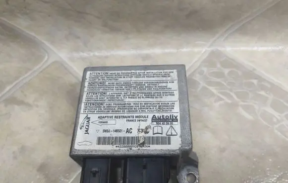 Jaguar XJ X350 Airbag control unit/module 3W9314B321 3W9314B321AC
