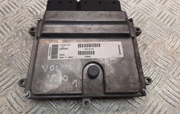 Volvo V50 Engine control unit/module 0797009133 8603937 05202