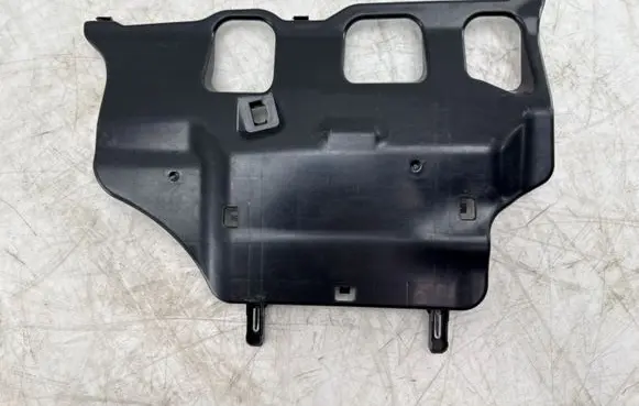 Dashboard lower bottom trim panel
