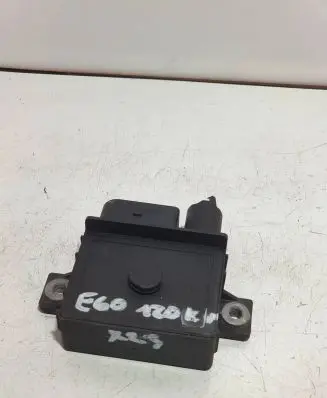 BMW 5 E60 E61 Glow plug pre-heat relay 780120002 0522220101