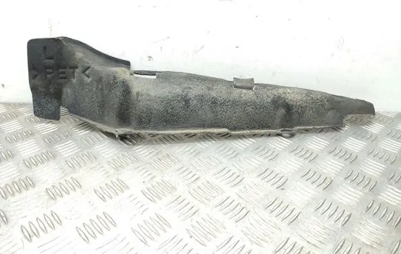 Nissan X-Trail T32 Fender end trim 