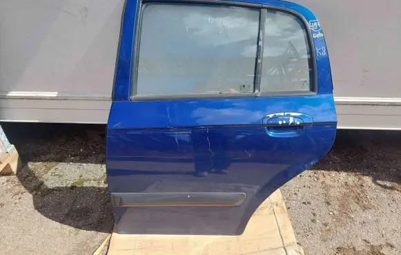 Hyundai Getz Rear door