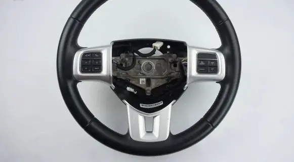 Fiat Freemont Steering wheel P1RU63DX9AH