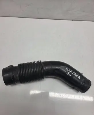 Peugeot Partner III Air intake hose/pipe 1160113S02 93075201