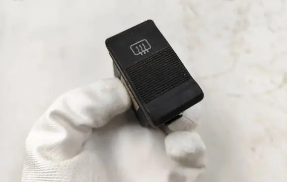 Audi 80 90 S2 B4 Windscreen/window heater switch 4A0941503