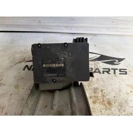 Volvo XC90 ABS Pump 30793445
