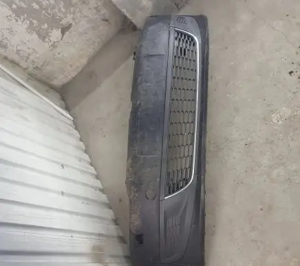 Volkswagen Polo V 6R Front bumper 5239702 6P0807221