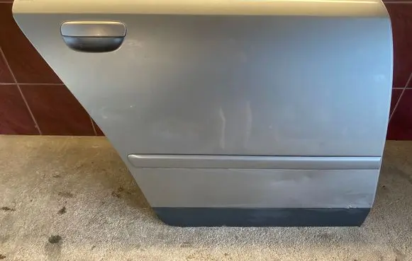 Audi A4 S4 B6 8E 8H Rear door 