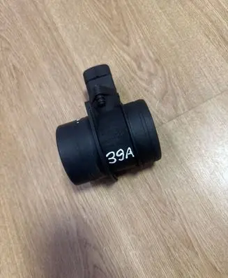 Volkswagen Touareg I Mass air flow meter 0281002461 074906401 074906401B