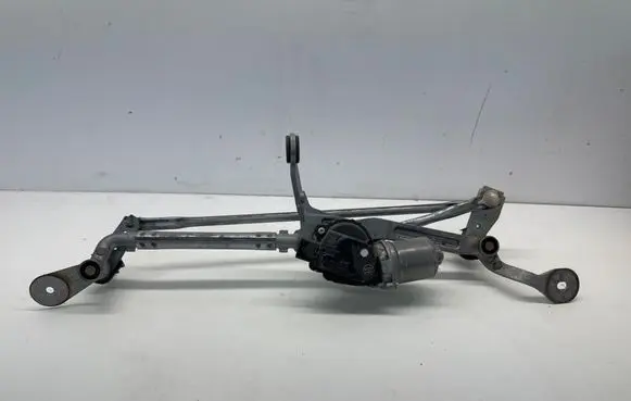 BMW X3 G01 Front wiper linkage 7399004