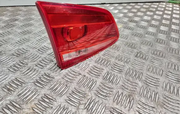 Volkswagen PASSAT B7 Tailgate rear/tail lights 3AF945093B 605511