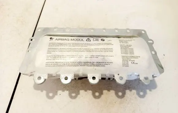 Passenger airbag