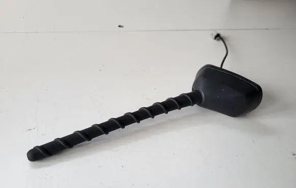 KIA Pro Cee'd II Radio antenna 