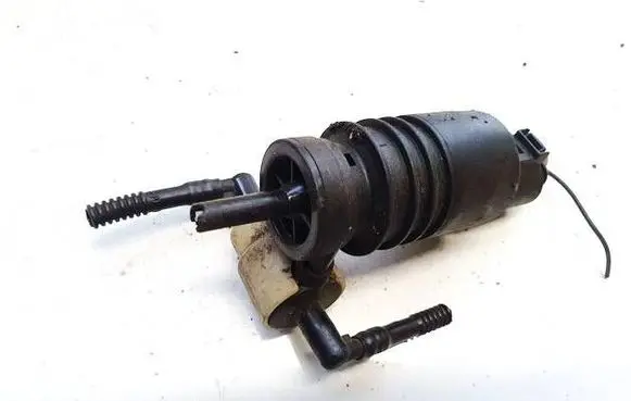 Volkswagen Golf III Windscreen/windshield washer pump 1j0973722