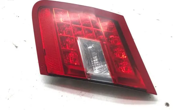 Mercedes-Benz E W212 Tailgate rear/tail lights A2128200864