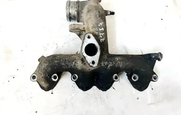 Volkswagen PASSAT B4 Intake manifold 020129jj0