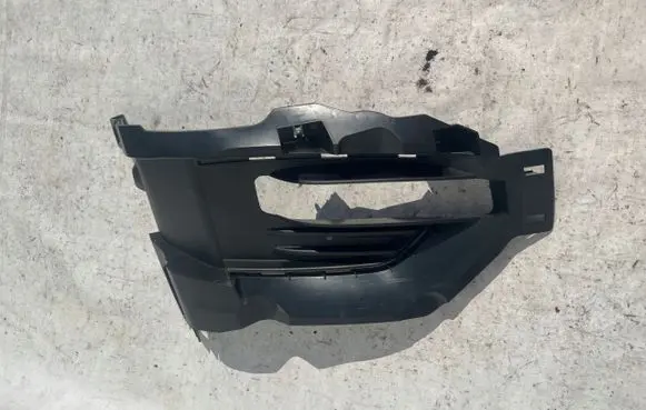 Ford Explorer Front bumper lower grill LB5B15A298A