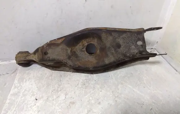 Chrysler Pacifica Rear upper control arm/wishbone