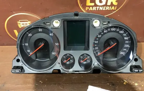 Volkswagen PASSAT B6 Speedometer (instrument cluster) A2C53194181 3C0920871