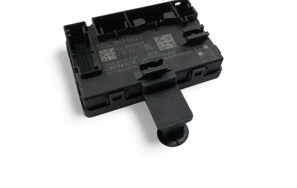 Volkswagen Golf VII Door control unit/module 5Q4959592F