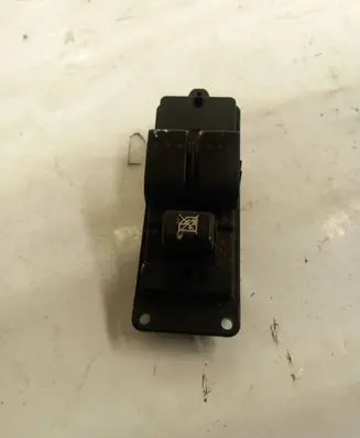 Mazda 3 I Electric window control switch 03123010