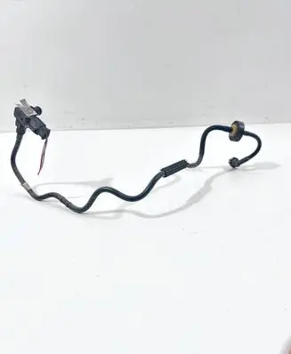 Peugeot 308 Vacuum valve 9810806380