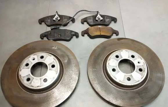 Audi A6 S6 C7 4G Front brake disc 8R0615301