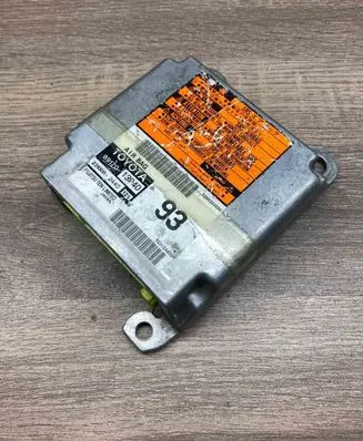 Toyota Corolla E120 E130 Engine control unit/module ECU 8917013040 231000