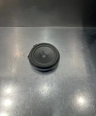 Ford Fiesta Front door speaker 8A6T18808AC 451996 8H726F