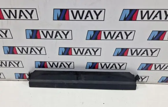 BMW X1 E84 Radiator trim 