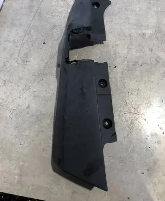 Mercedes-Benz Vito Viano W447 Rear bumper corner part panel trim A4476940525 A4476903200