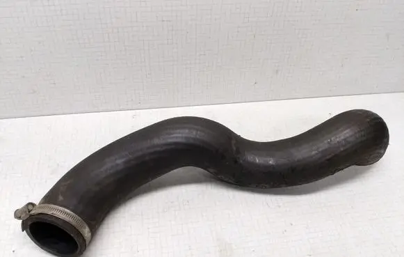 Volvo S60 Intercooler hose/pipe