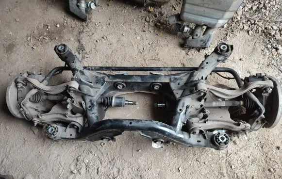 Land Rover Discovery Sport Rear axle beam K8D24K139AC